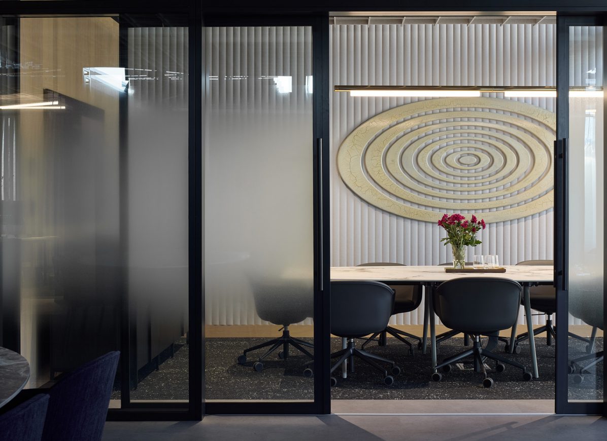 Communal lounge area in Harbour Office with modern furnishings